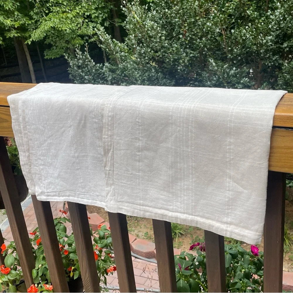Crate&Barrel QUINN LINEN 2/ STANDARD SHAM 20x26in/51 x66cm